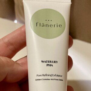 Brand new- Flanerie Water Lily PHA Pore Refining Exfoliator